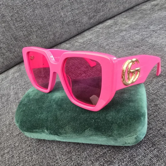 Gucci GG0956S Hot pink Gold GG logo square frame Sunglasses